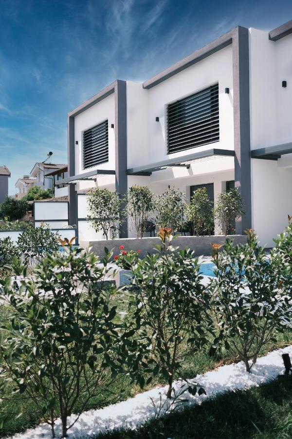 Vila Cobalt Aqua Nea Iraklitsa Exteriér fotografie