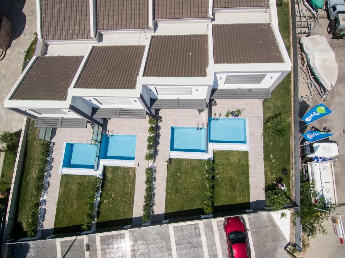 Vila Cobalt Aqua Nea Iraklitsa Exteriér fotografie